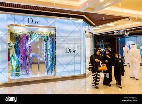 dior abu dhabi marina mall